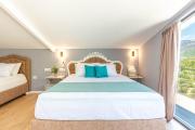Top Himare