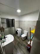 Comfortable apartment near the Sta Lucia metro station and UC Hospital