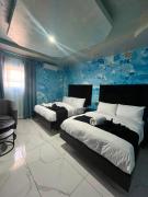 Meriam Base Lodge