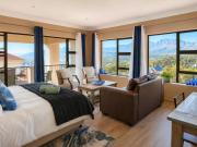 Top Gordonʼs Bay