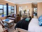 Top Gordonʼs Bay