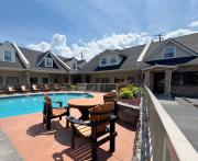Econo Lodge Inn & Suites Gatlinburg at the Convention Center