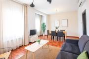 31ind1117- Apartment near sagrada Familia