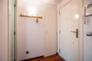 42BADR1040 New & Bright Apartment PobleNou