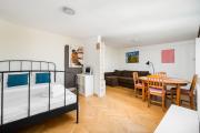 Ogród Saski Homely Apartment by BookingHost