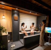 Busan 1 Stop from Seomyeon 1 Minute Walk from Jeonpo Station 97 Square Meter Private Stay 4 Queen Beds 2 Bathrooms