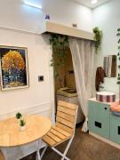 Couple Friendly Luxury 1BHK with Lift and Fast Wifi
