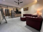 Romantic 1BHK Flat , Balcony View & Self CheckIn