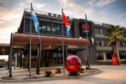 Radisson Red Funes