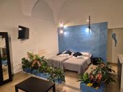 Top Naples