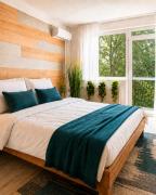 Comfort 65 2-Bedroom Apartment with Balcony