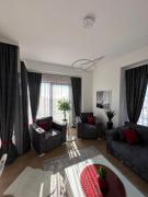 Exclusive Central Street Apartment with Pool