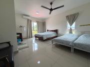 Relax & Enjoy Garden Homestay