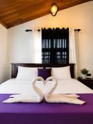 Solanaa Point - Villa & Loft Hiriketiya
