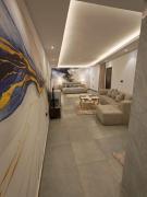 Large studio with sea views and Jeddah Tower, with a beach for swimming