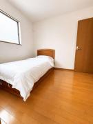 Kyoharu Stay a quiet house with direct access to Namba and Umeda Convenience store 30 seconds away on foot