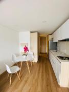 Moderno apartamento con hermosa vista a la montaña