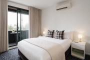Top Oakleigh