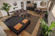 Nero & Cognac Suite - Prague 4
