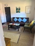 1 Bedroom Flat Own Entrance