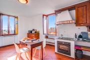 Casa al Castello in Leggiuno with Garden - Happy Rentals