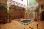 Riad clove