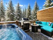 BEST 6br Ski-InOut w Hot Tub-Gear rm, PS-5, FunLux