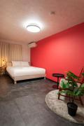 New! Near Umeda! Maison le noir 黒崎 中崎町のアート街-天満のグルメ街に隣接 中崎町駅徒歩2分 3階建て一棟貸切 最大8名