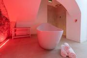 Etruscan Dream Jacuzzi Apartment in the Heart of Perugia
