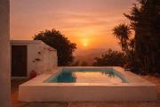 Las Golondrinas Villa with Mountain View