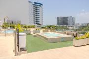 Luna Cartagenera, cerca al aereopuerto con Piscinas, jacuzzi y baño turco
