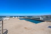 Luxe 3-slaapkamer residentie met dakzwembad, privé parking en twee badkamers, vlak bij TGV-station Tanger en het strand