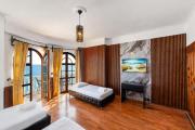 Top Sarandë