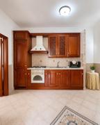 Top Naples