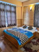 Top Lachung