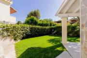 Top Pinus Village