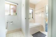 Top Mawson Lakes