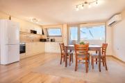 2-bedroom apartment with sea view
