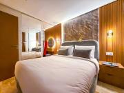 Spectacular Sea View - 18th Floor, Near TGV Train Station & Beach