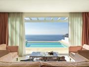 Top Elia Beach