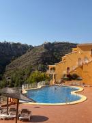 Top Cumbre del Sol