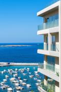 Top St Pauls Bay