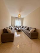 Sunny apartment with balcony for families