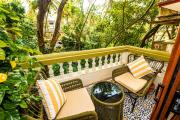 Top Candolim