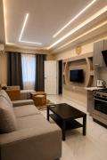 Top Piraeus