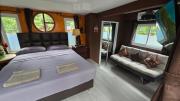 Top Phra Ae beach