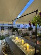 Top Piraeus