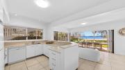 Top Pearl Beach
