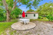 Top Biscayne Park