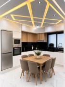 Suite parentale et 2 chambres Luxe Moderne a 5 min de la plage